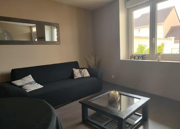 Logement F2 Penzion Flins-Sur-Seine